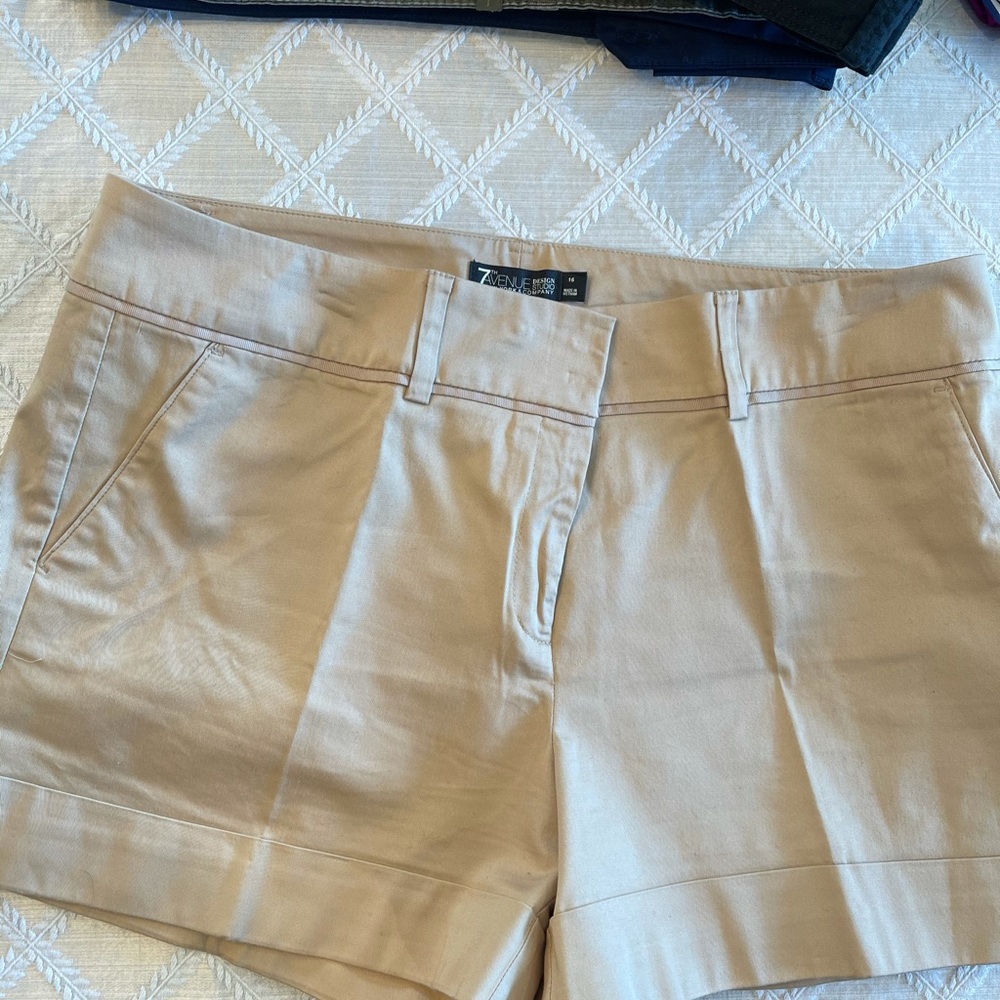NY and Co cuffed shorts